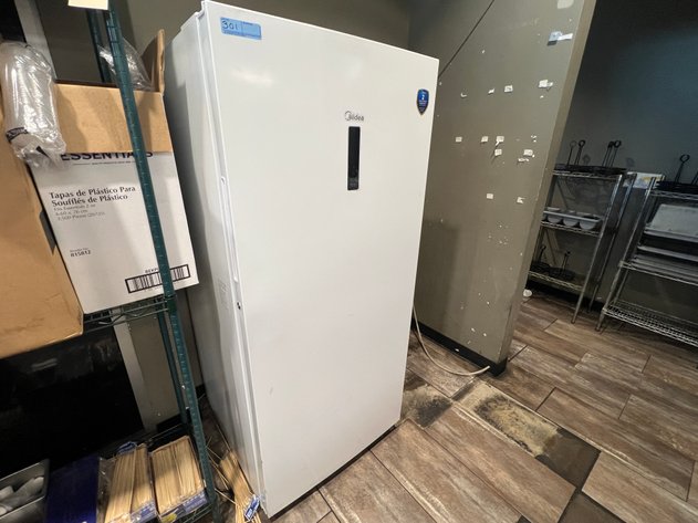 Image for MIDEA Convertible Upright Freezer