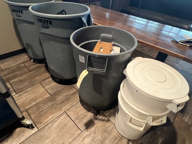 Image for RUBBERMAID Rolling Trash Cans