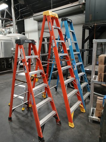 Image for Lot of (4) Ladders