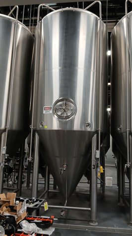 Image for 90bbl Jacketed Unitank FV with Temperature Control