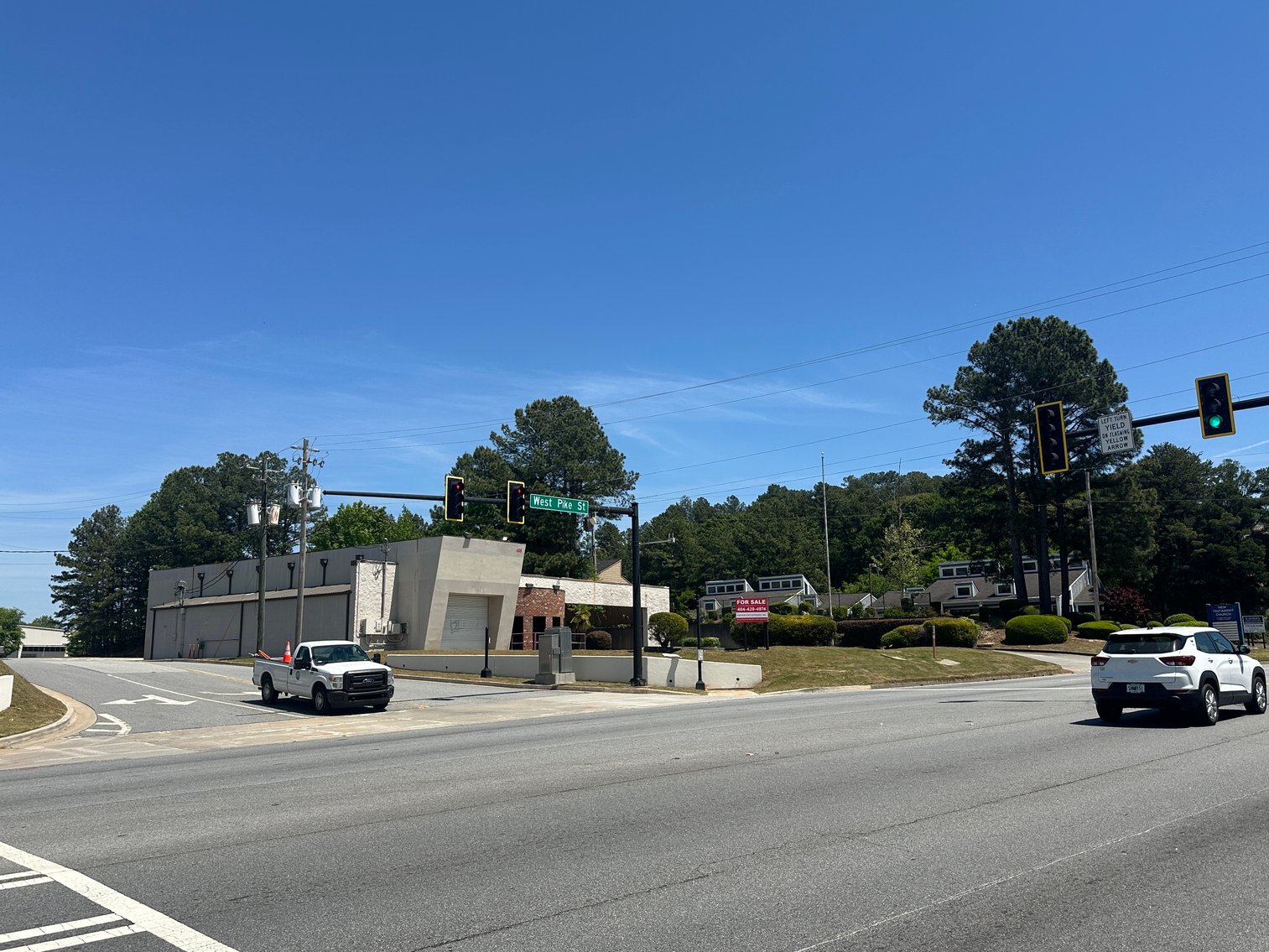 Image for Lawrenceville, GA: 4,400± SF Retail Building on 0.8± Acres with Strong Redevelopment Potential at 425 W. Pike St. (Gwinnett County)