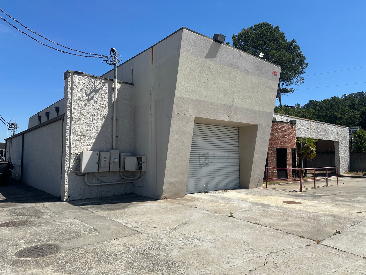 Image for Lawrenceville, GA: 4,400± SF Retail Building on 0.8± Acres with Strong Redevelopment Potential at 425 W. Pike St. (Gwinnett County)