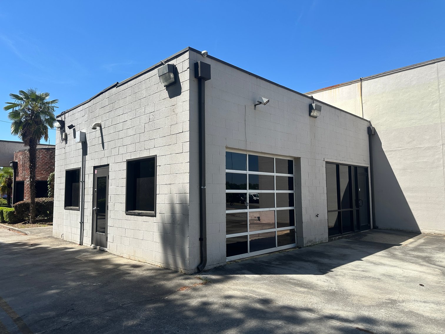 Image for Lawrenceville, GA: 4,400± SF Retail Building on 0.8± Acres with Strong Redevelopment Potential at 425 W. Pike St. (Gwinnett County)