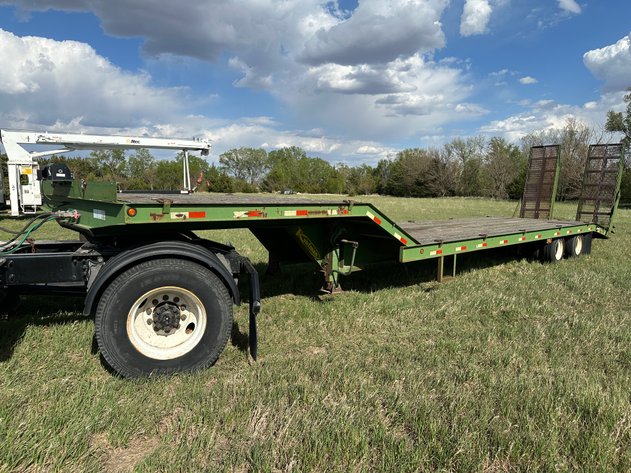 Image for 2008 KAUFMAN 50,000lbs 40ft Drop Deck Equipment Hauler / Trailer