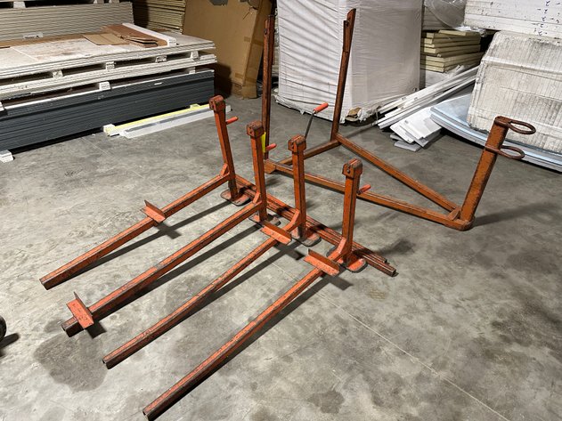 Image for (4) W-W SALES 2000lbs Cap Roofing Jacks and Insulation Pallet Picker Tool