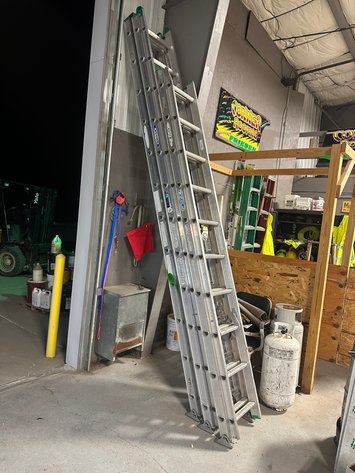 Image for (3) WERNER Aluminum Extension Ladders - (2) 24ft, (1) 20ft
