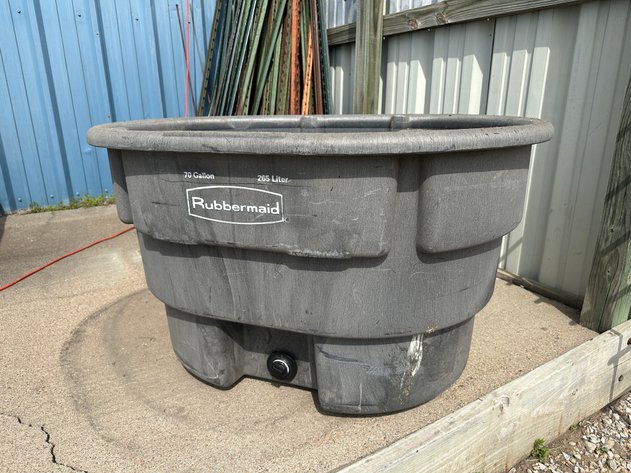 Image for RUBBERMAID 70 Gallon Tub