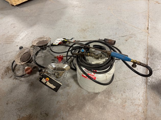 Image for (2) LP Flame Throwers, (2) LP Heater Attachments, (1) LP Tank