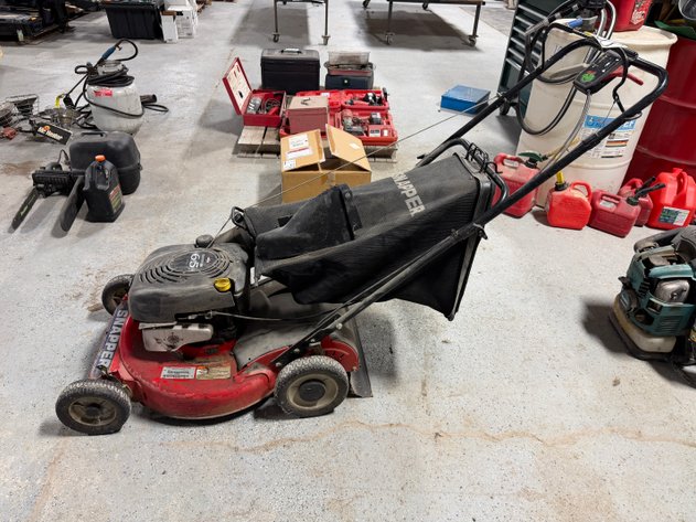 Image for SNAPPER SPV21 Push Lawnmower, BRIGGS & STRATTON Quantum XRM 6.5hp 