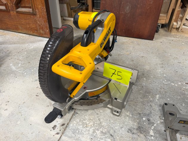 Image for DEWALT 12'' Double Bevel Compound Miter Saw