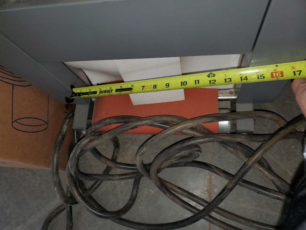 Image for Sioux Falls, SD: Online Only Short Notice Sale of Vinyl Decal Converting Equipment