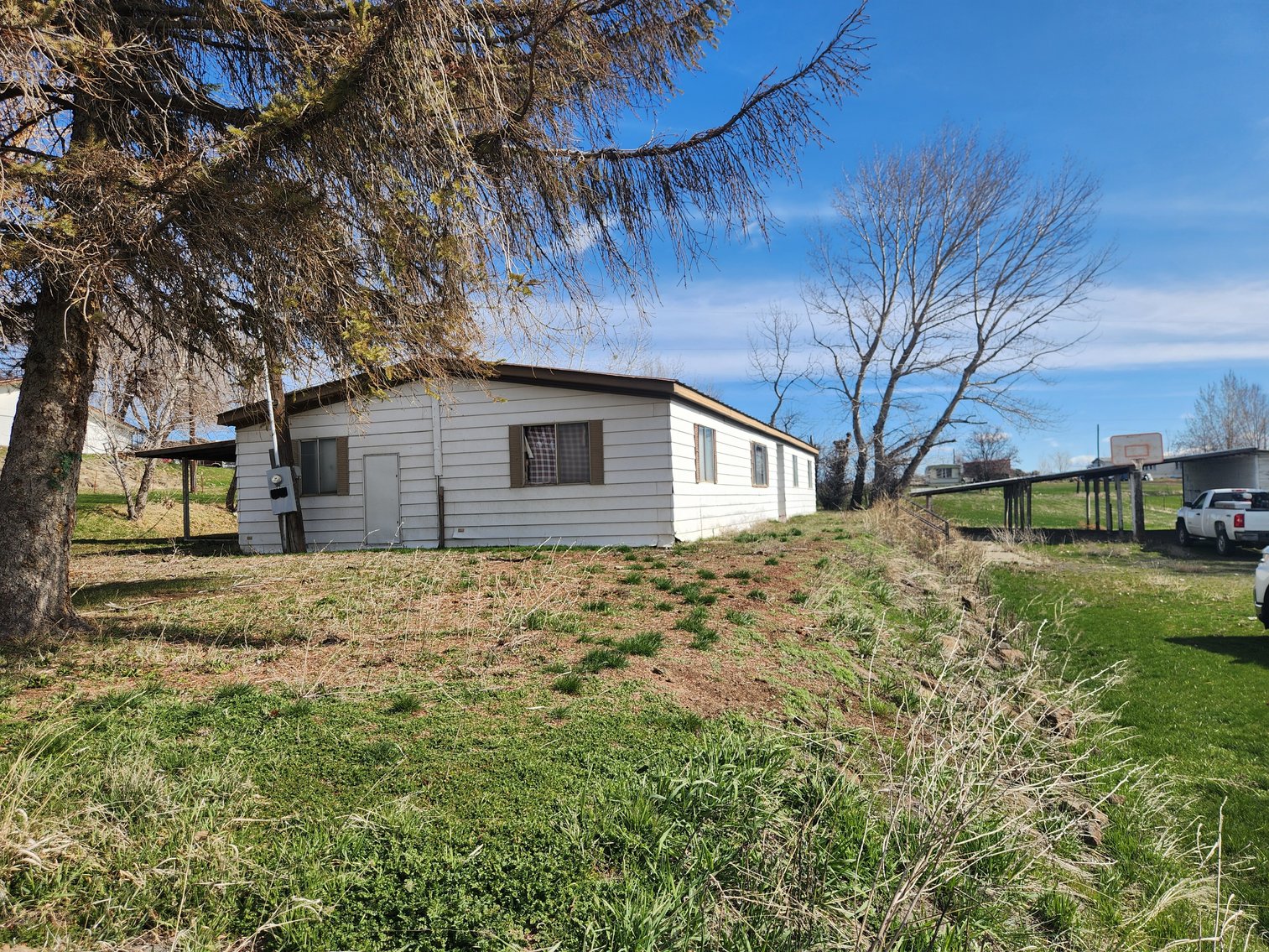 Image for 8943 Naches Heights Rd., Cowiche, WA 98923 (Yakima County)