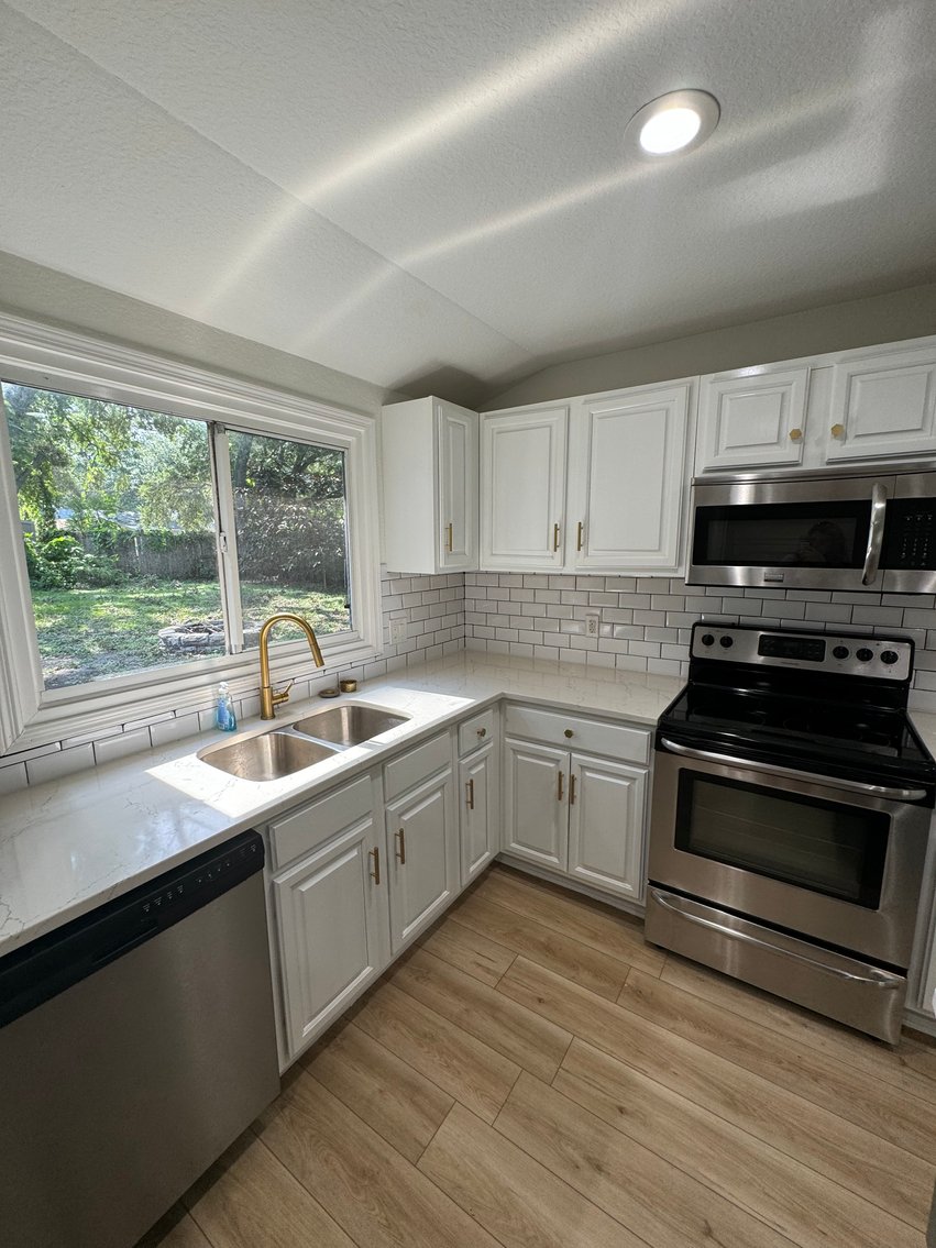 Image for 1395 Davis Rd. Dunedin