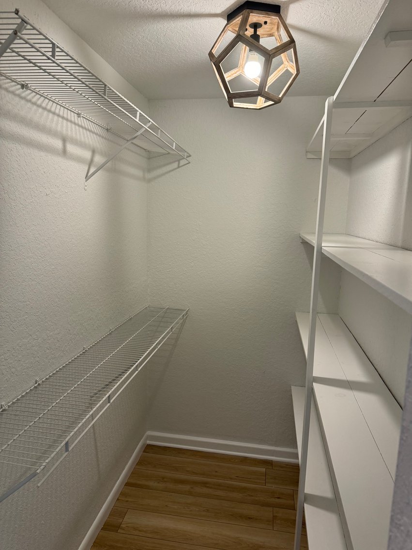 Image for 1395 Davis Rd. Dunedin