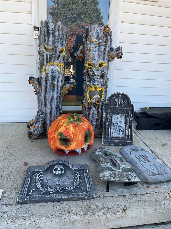 Halloween Foam Tombstones Trees Pumpkin Decor