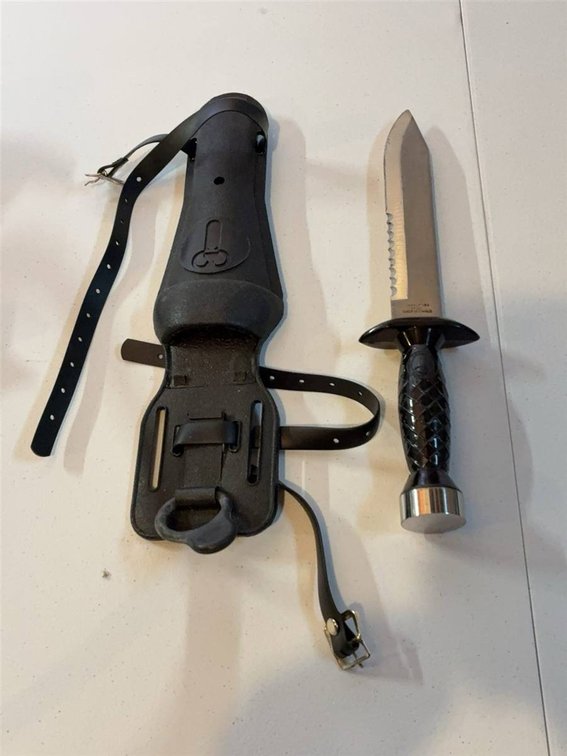 Japanese Survival Knife Stainless Steel Sheath