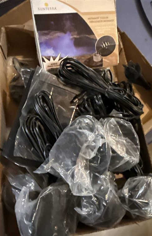 Sunterra Pond Light and Malibu Kit solar light Components
