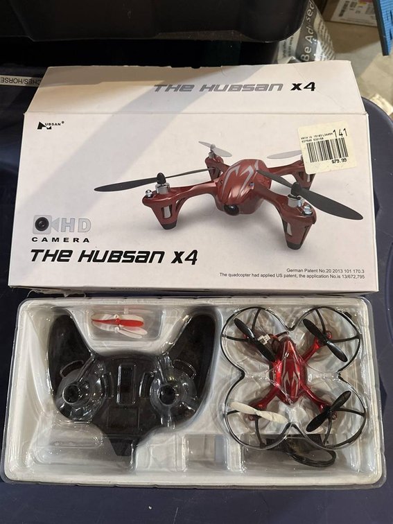 Hubsan X4 HD Camera Drone with Controller