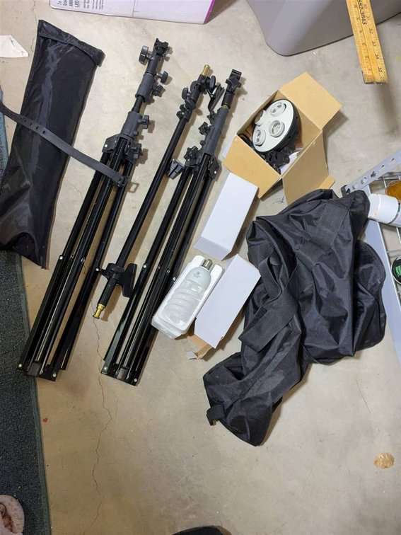 Photo Basics #750 Lighting Stand Kit