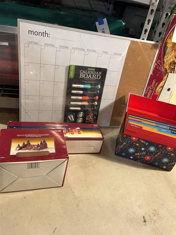 Santa's Workbench Train, Calendar, Organizer Lot