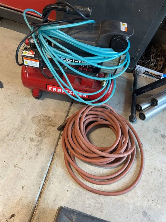 Craftsman Air Compressor With Hoses 135 PSI