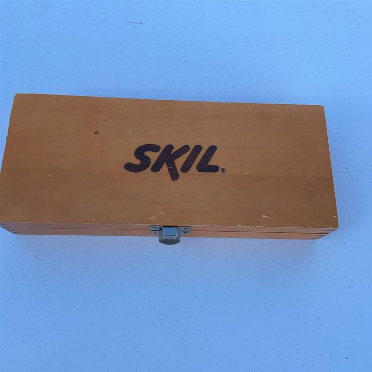 SKIL Forstner Bit Set in Wooden Case
