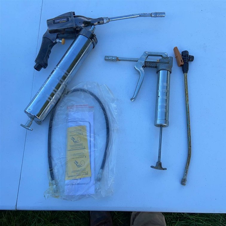Craftsman Pro Grease Gun Lot, Model 875.199591