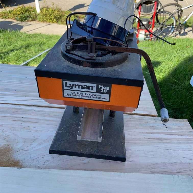 Lyman Mag 20 Furnace, 20lb, 800W, 110V
