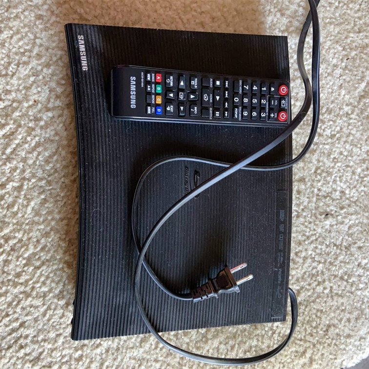 Samsung BD-JM51 Blu-ray Player with Remote