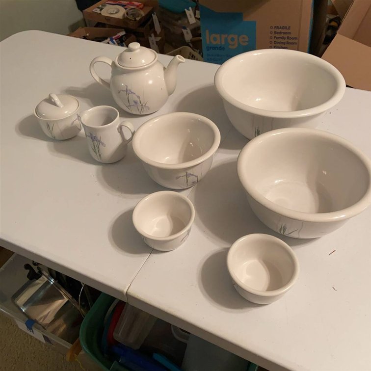 8-Piece Ceramic Porcelain Bowl and Tea Set