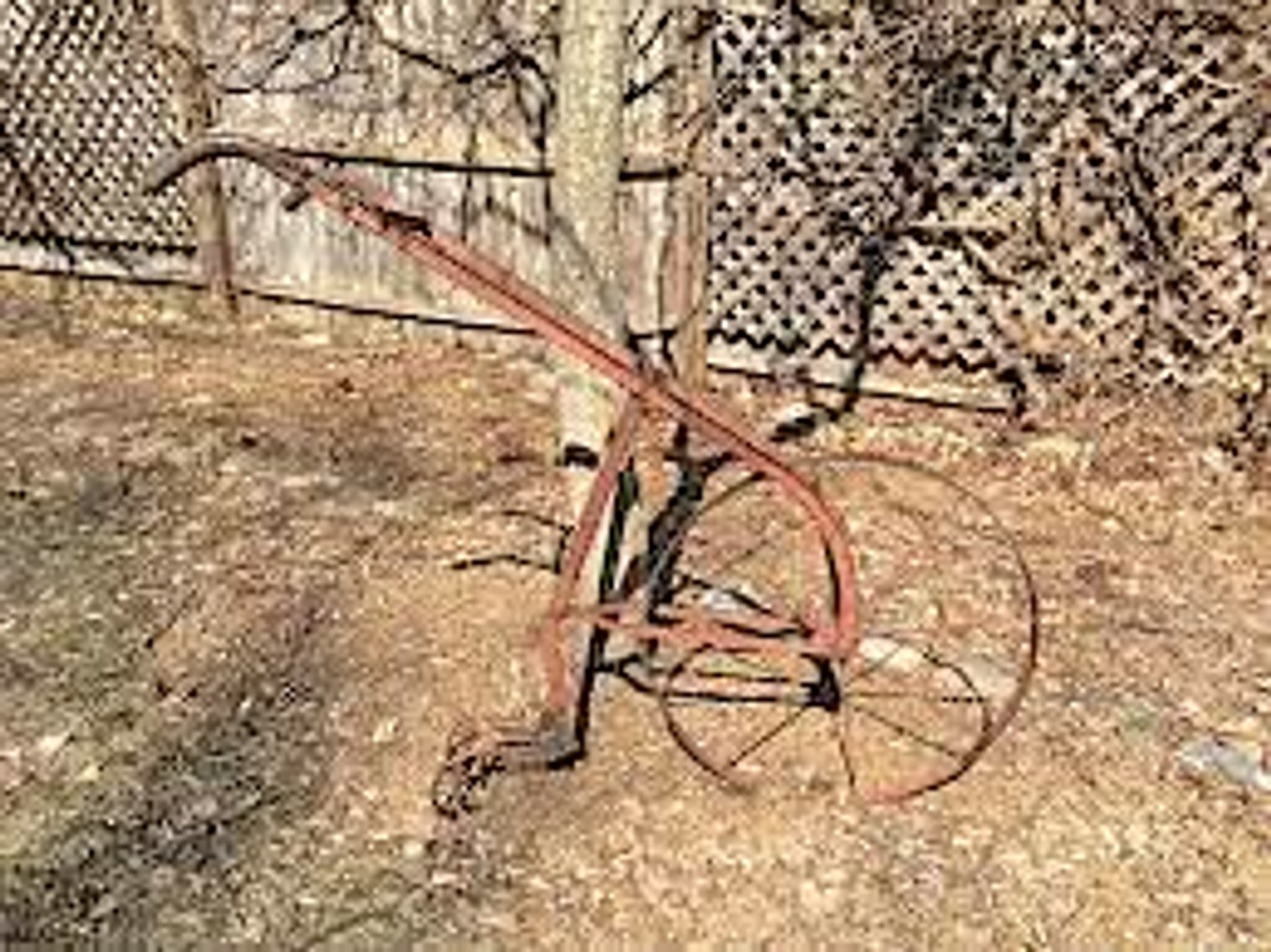 Image for UNUSUAL & INCREDIBLE ESTATE AUCTION