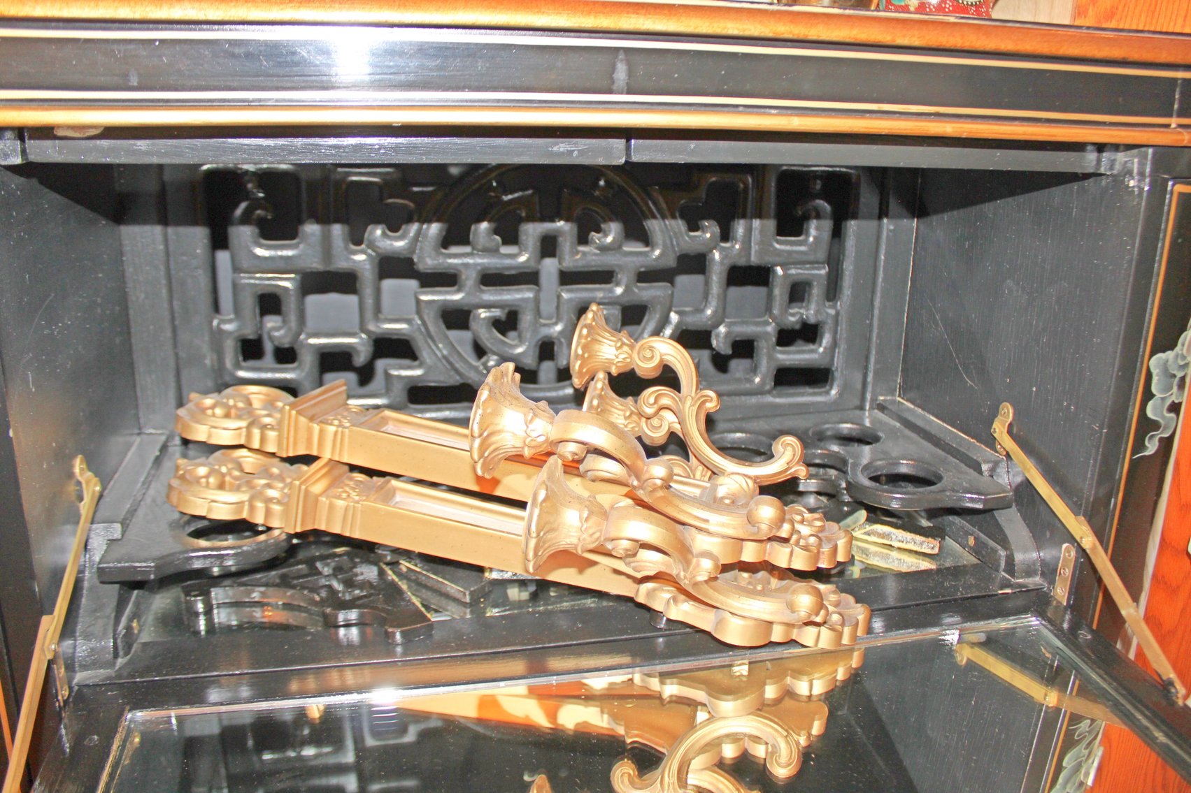 Image for ESTATE AUCTION