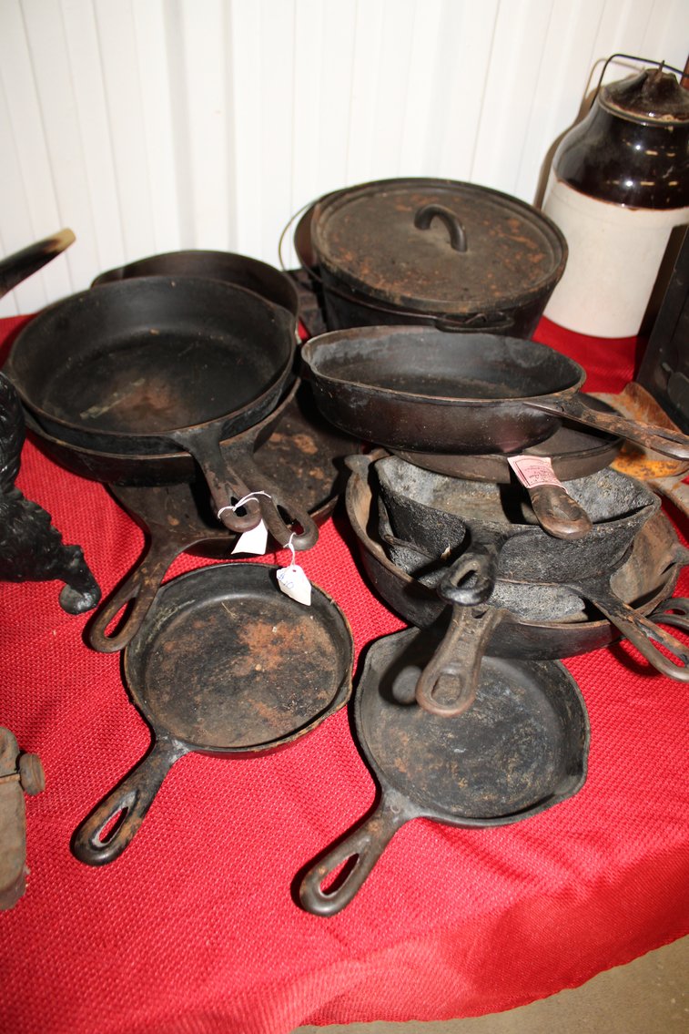 Image for UNUSUAL & INCREDIBLE ESTATE AUCTION