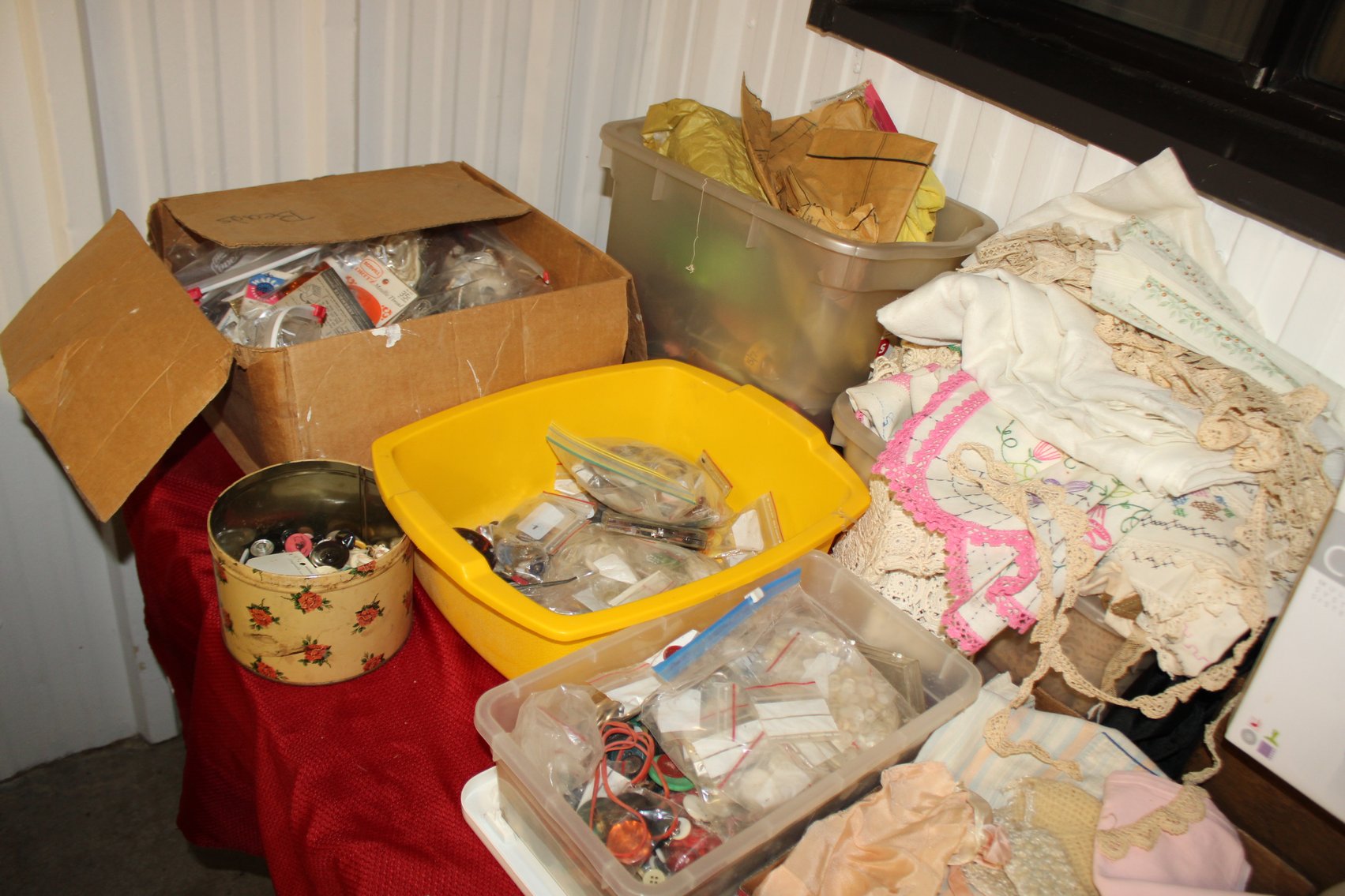 Image for UNUSUAL & INCREDIBLE ESTATE AUCTION