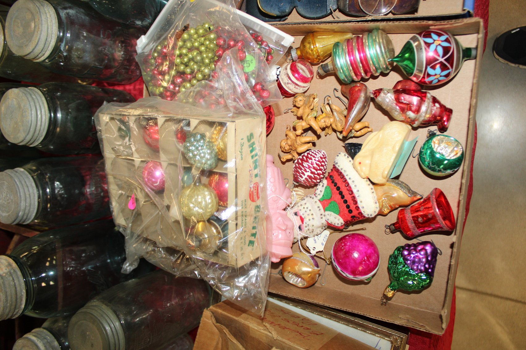 Image for UNUSUAL & INCREDIBLE ESTATE AUCTION