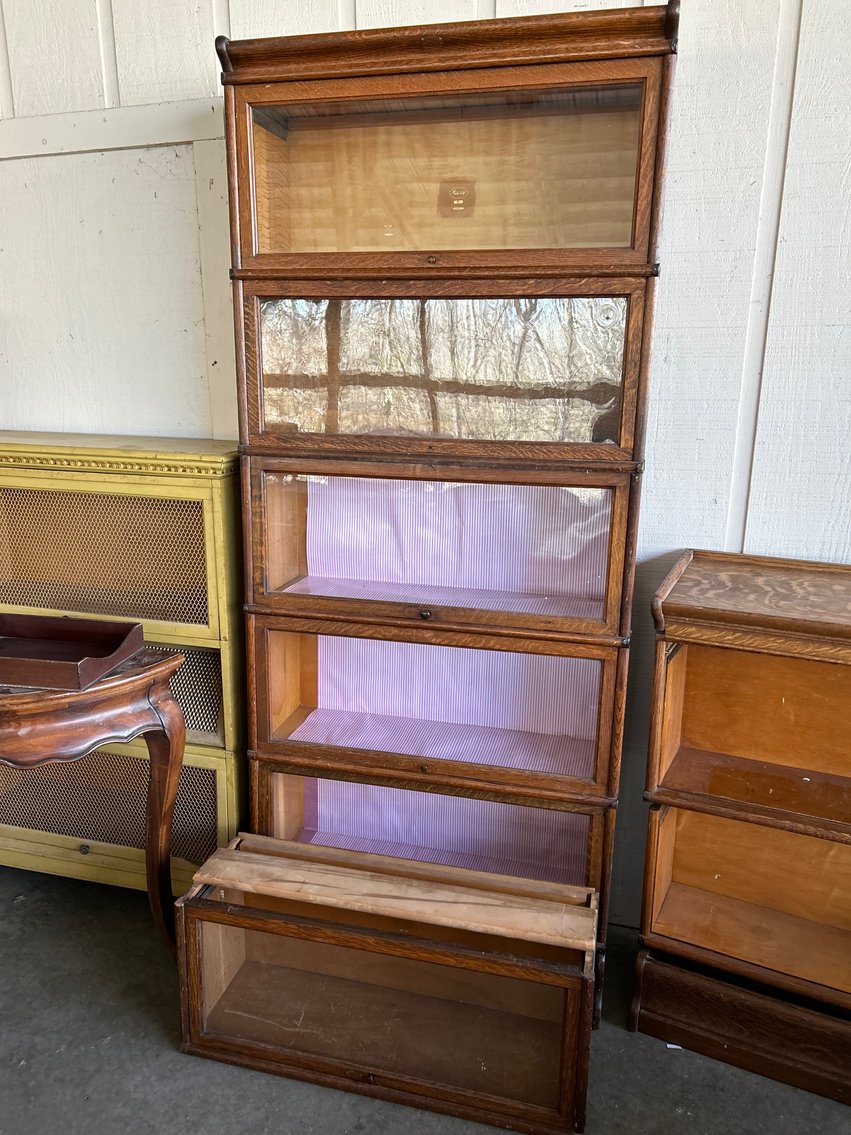 Image for UNUSUAL & INCREDIBLE ESTATE AUCTION