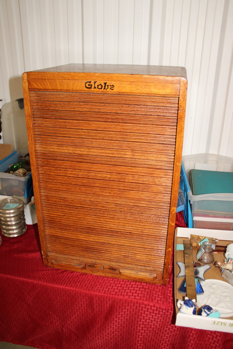 Image for UNUSUAL & INCREDIBLE ESTATE AUCTION