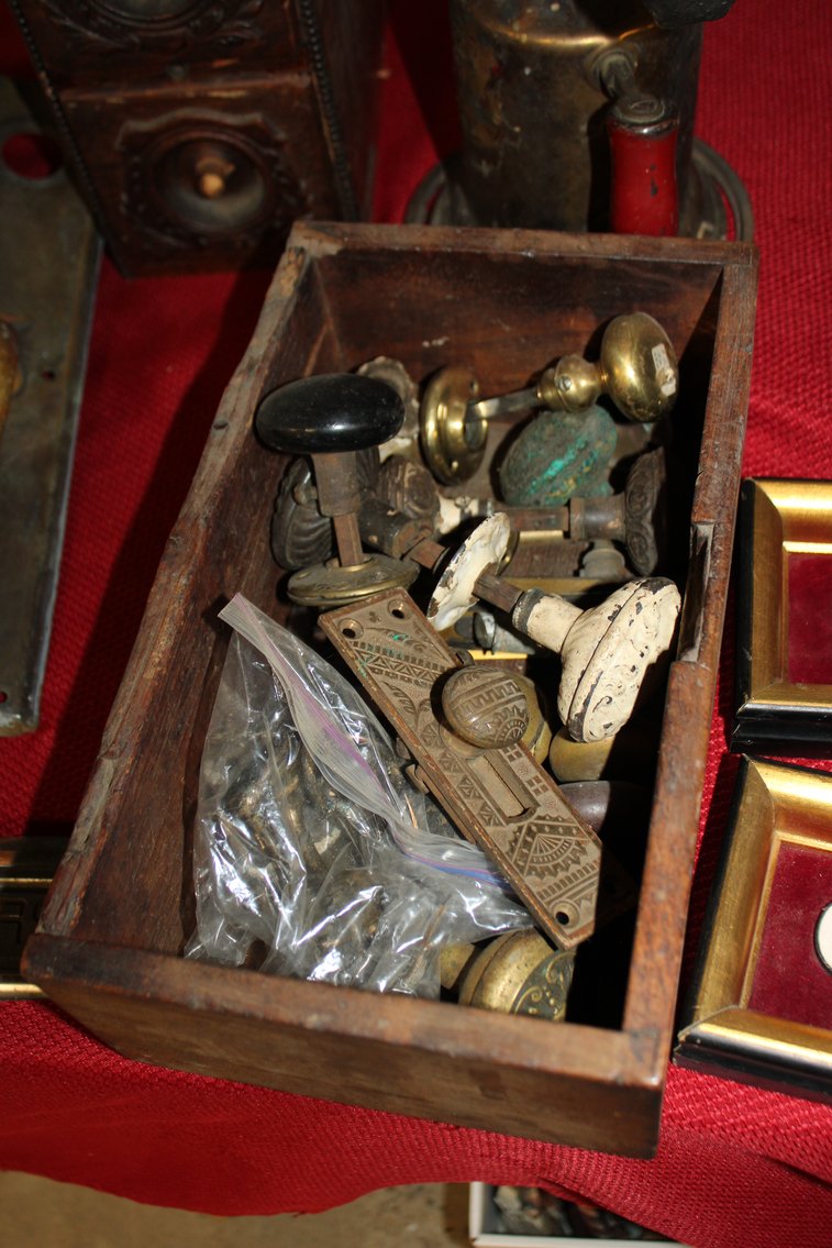 Image for UNUSUAL & INCREDIBLE ESTATE AUCTION