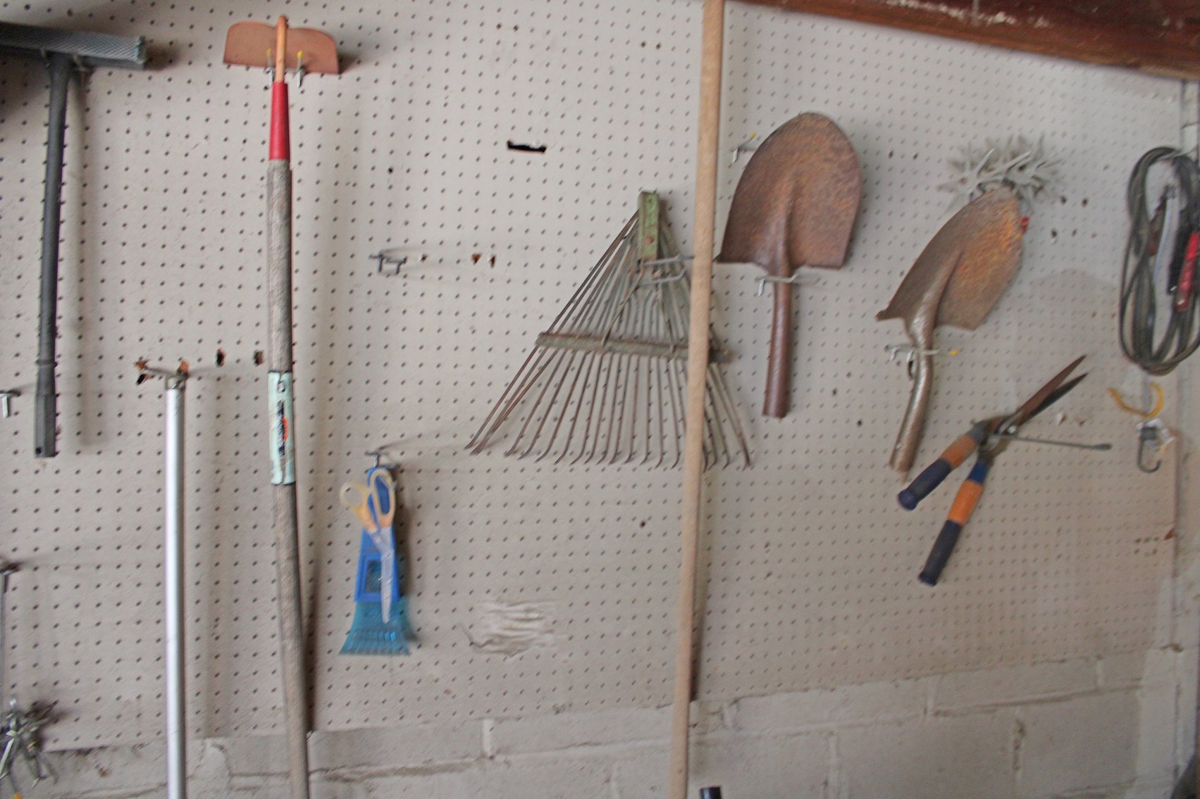 Image for EMERGENCY LAST MINUTE LIVING ESTATE AUCTION