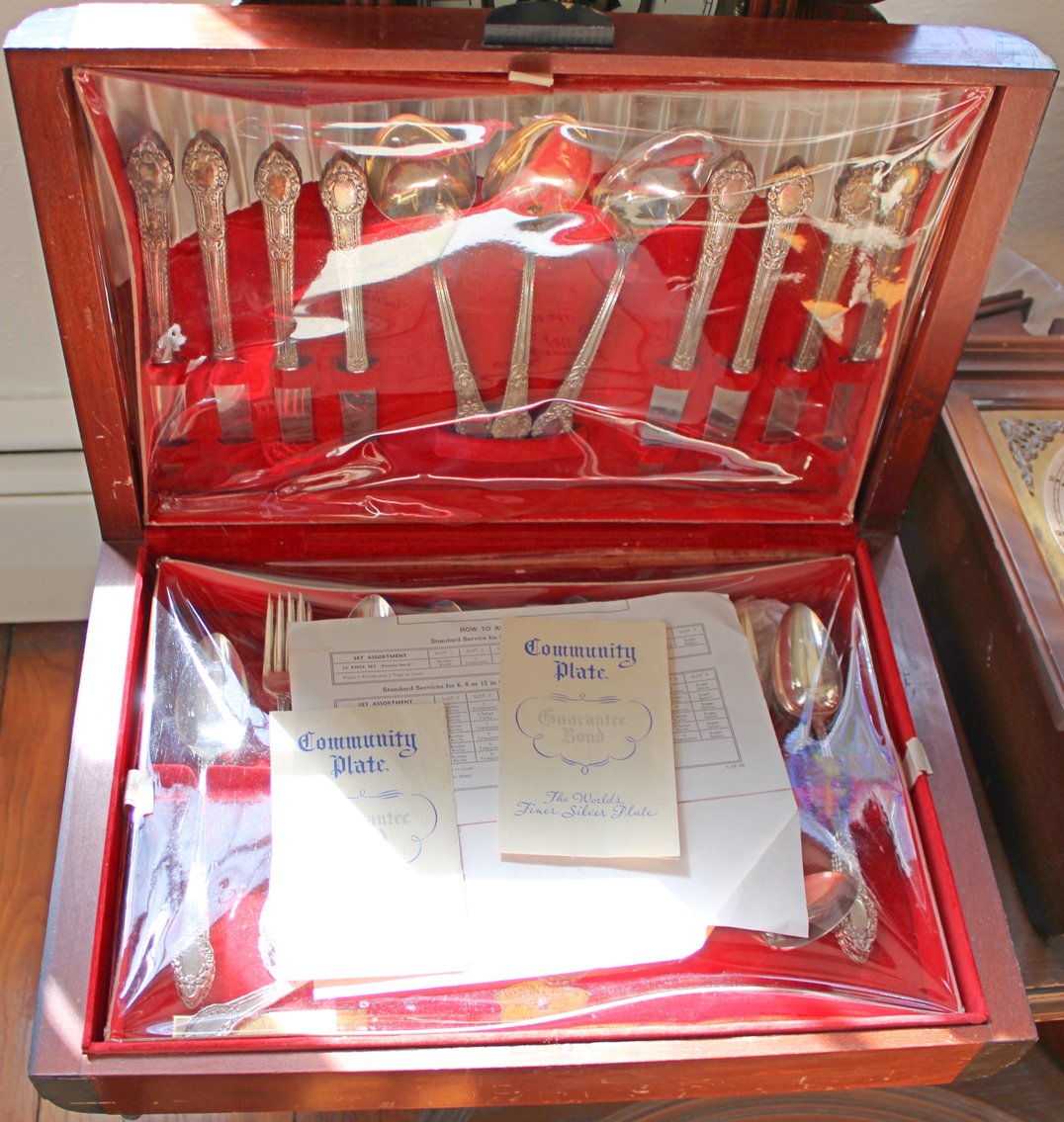 Image for EMERGENCY LAST MINUTE LIVING ESTATE AUCTION