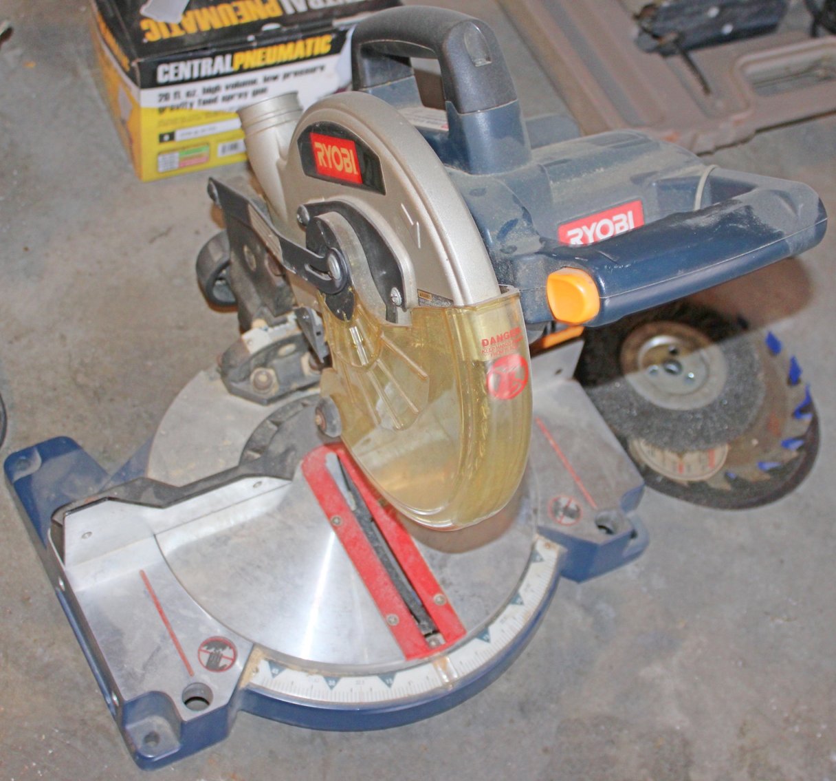 Image for EMERGENCY LAST MINUTE LIVING ESTATE AUCTION