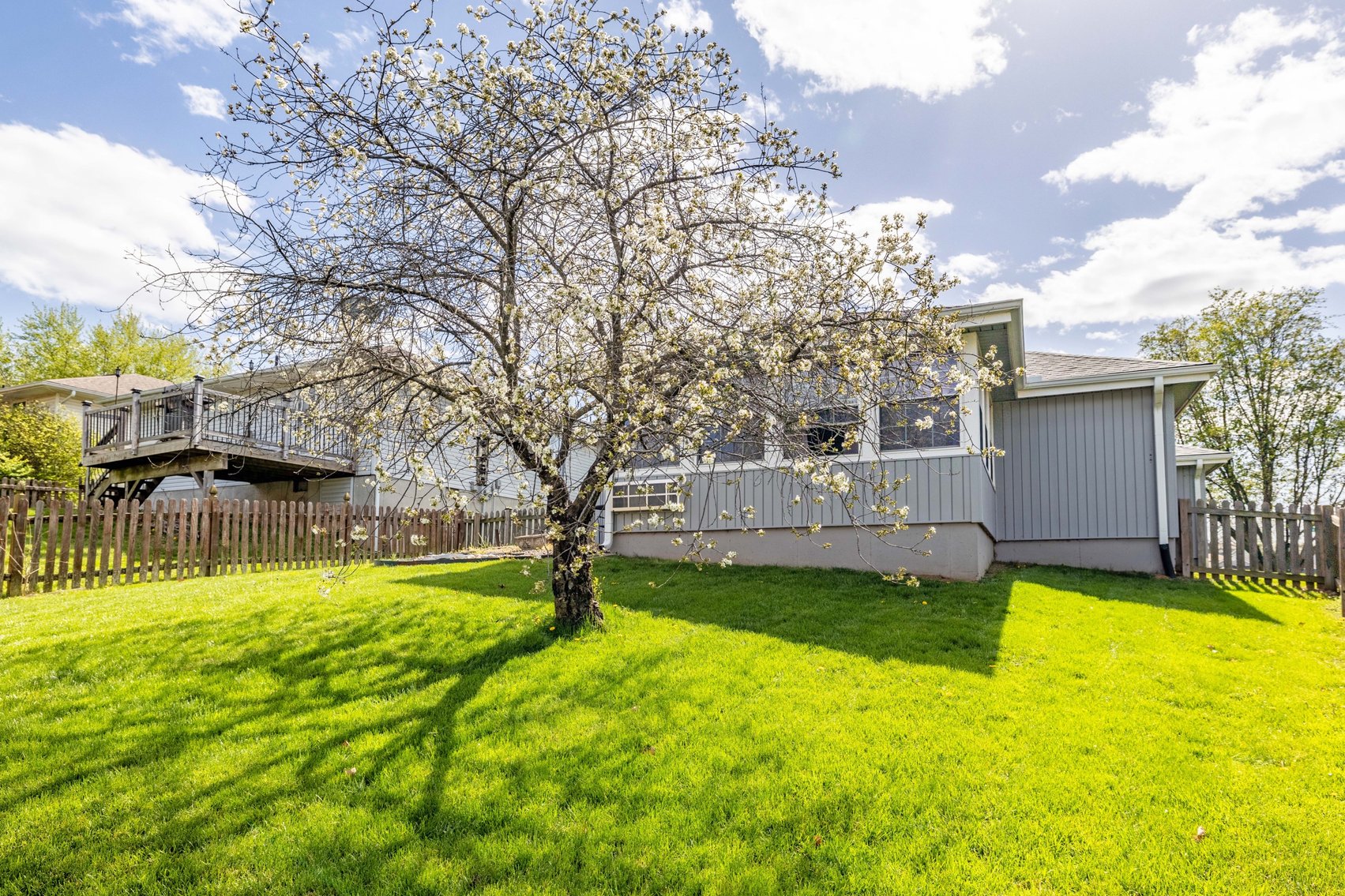 Image for REAL ESTATE & PERSONAL PROPERTY AUCTION