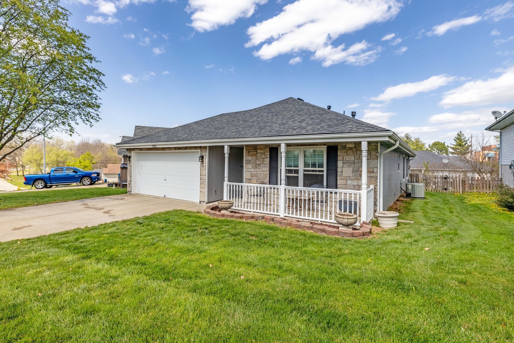 Image for REAL ESTATE & PERSONAL PROPERTY AUCTION