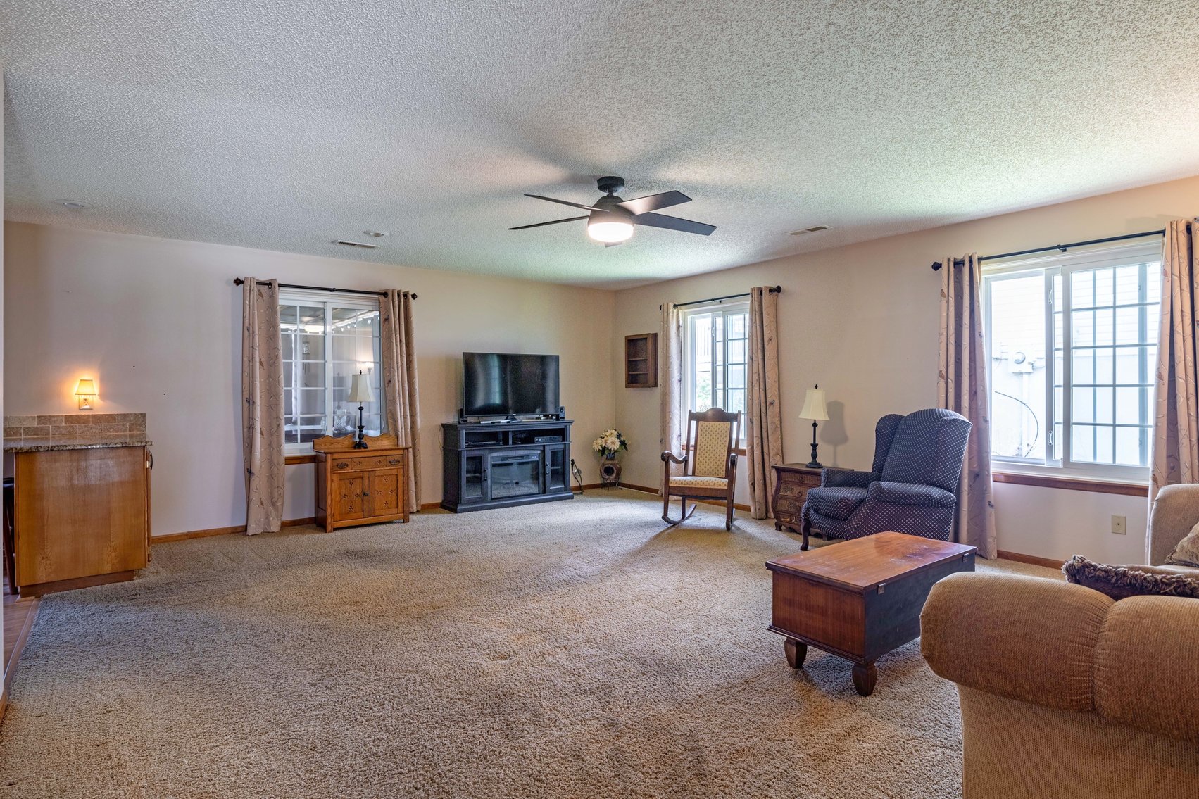 Image for REAL ESTATE & PERSONAL PROPERTY AUCTION