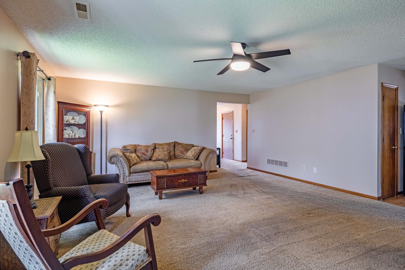 Image for REAL ESTATE & PERSONAL PROPERTY AUCTION