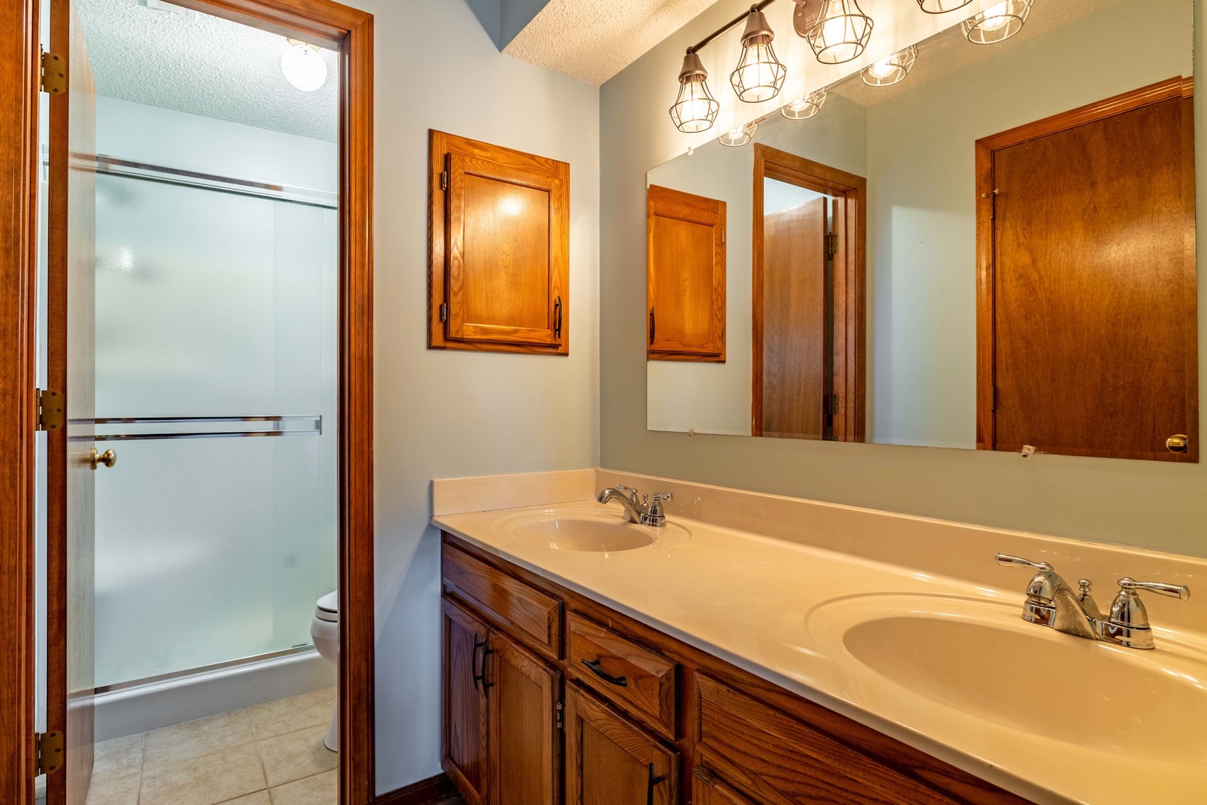 Image for REAL ESTATE & PERSONAL PROPERTY AUCTION