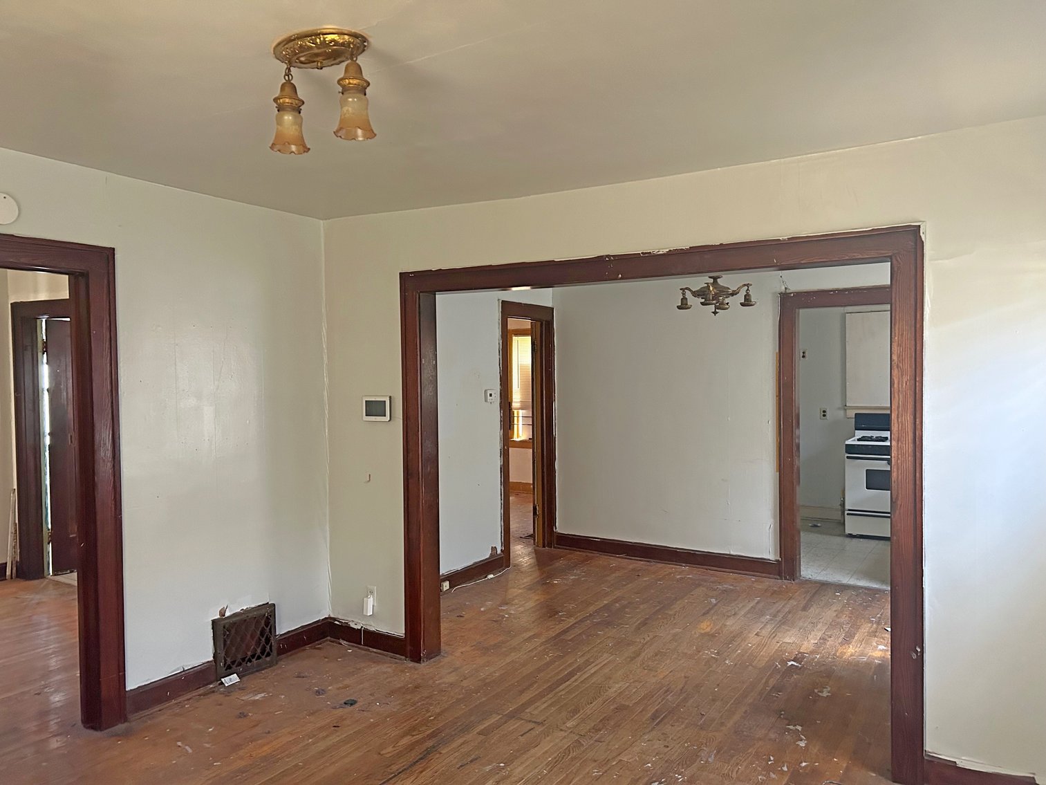 Image for ABSOLUTE ONLINE ONLY REAL ESTATE AUCTION