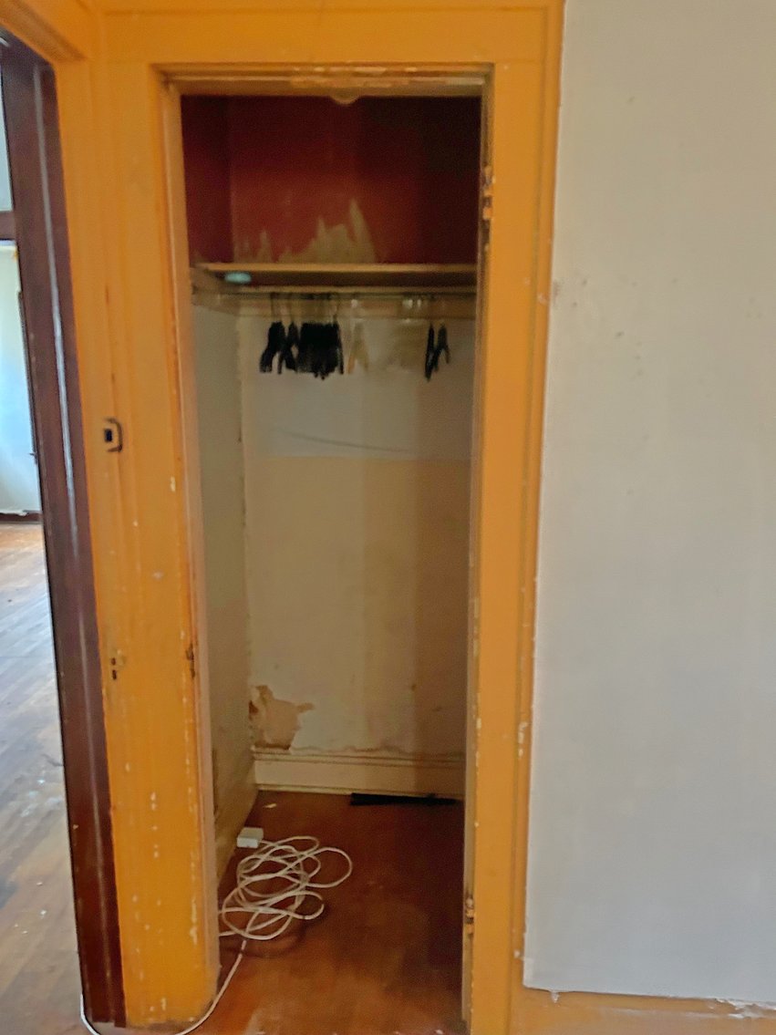 Image for ABSOLUTE ONLINE ONLY REAL ESTATE AUCTION