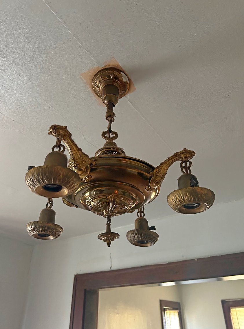 Image for ABSOLUTE ONLINE ONLY REAL ESTATE AUCTION