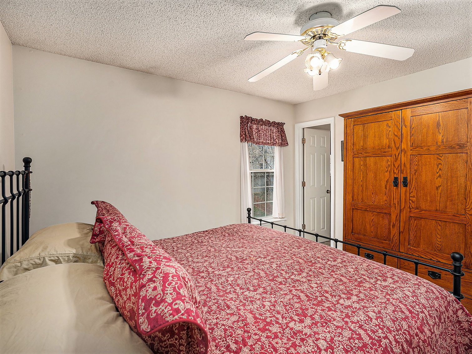 Image for REAL ESTATE AUCTION